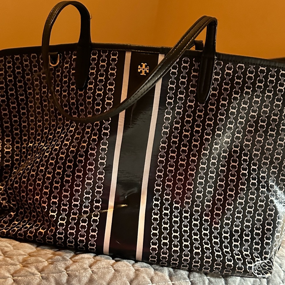 Tory Burch tote